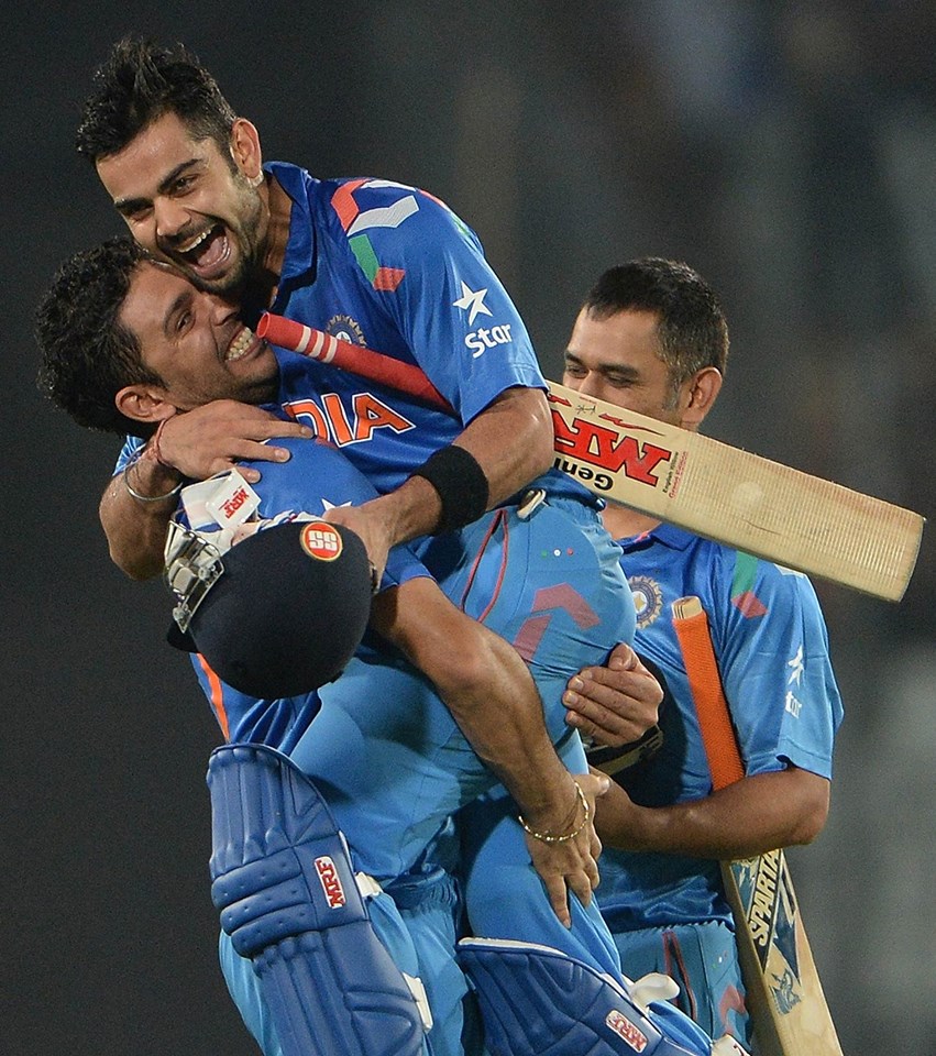 Yuvraj and Virat enjoys India's Victory 