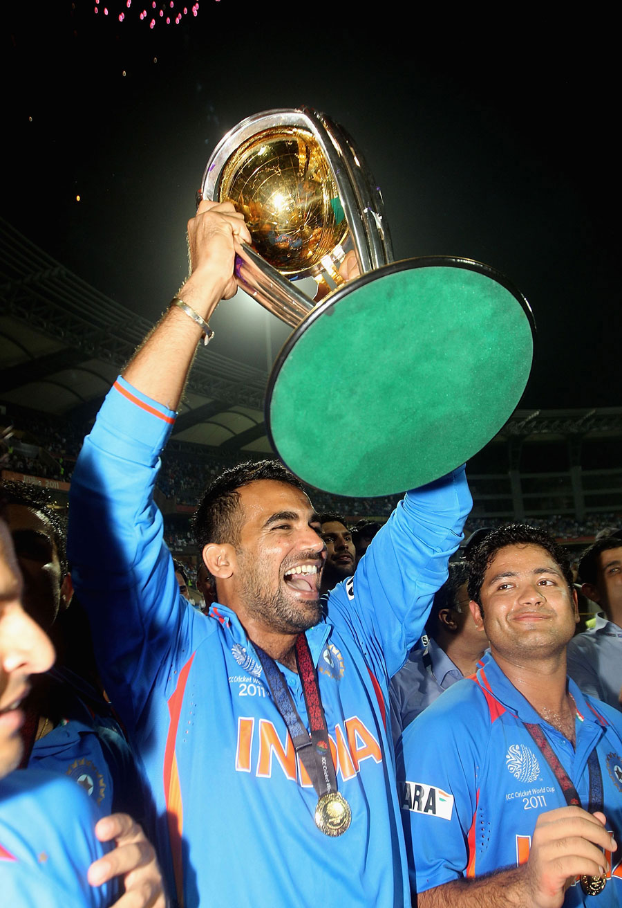 Zaheer Khan celebrating after India won the 2011 World Cup beside Piyush Chawla | Photo Courtesy: Cricinfo