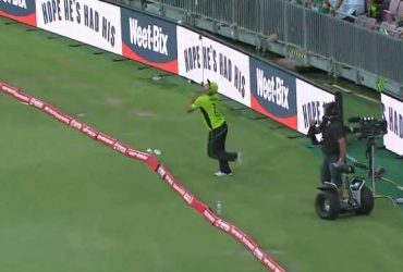 unbelievable catch in BBL 2015