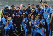 Indian players with World Cup 2011 trophy