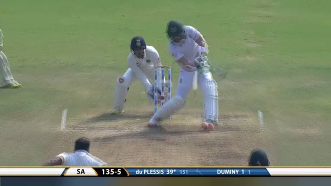 Watch Amit Mishra Breaks Through The Resistance Of Hashim Amla And Faf