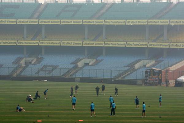 Feroz Shah Kotla Smog DDCA