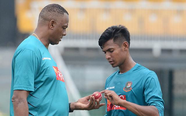 Courtney Walsh Mustafizur Rahman