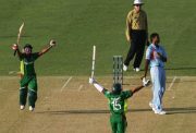 Mushfiqur Rahim and Mohammad Ashraful of Bangladesh celebrate beating India