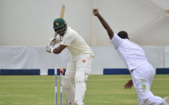 Hamilton Masakadza hits his 5th Test century