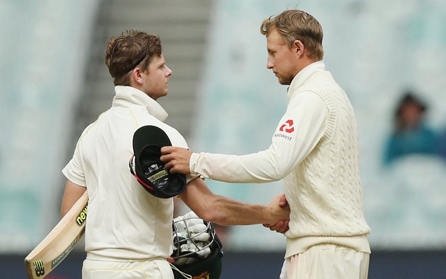 Steve Smith of Australia and Joe Root of England