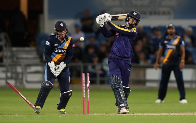 Yorkshire vs Derbyshire