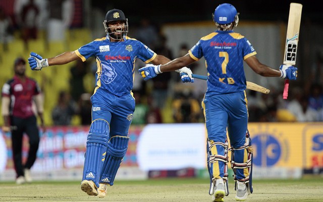 Abhishek Tanwar and Arun Karthik celebrate their win