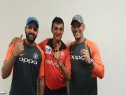 Ehsan Khan with Rohit Sharma and MS Dhoni