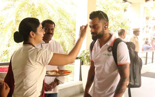 Virat Kohli gets a warm welcome in Kerala