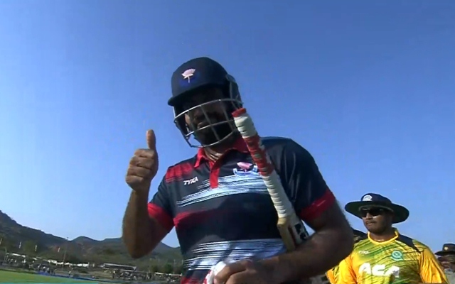 Irfan Pathan of Jammu and Kashmir