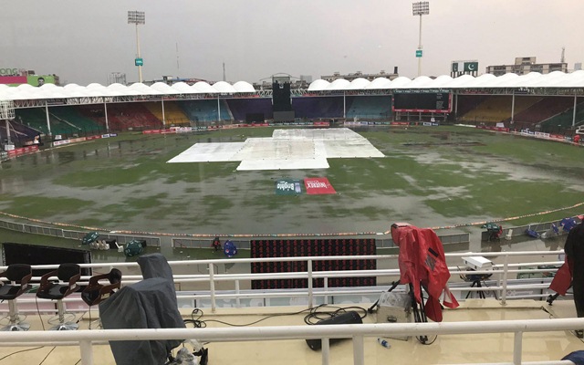 Karachi Stadium rain