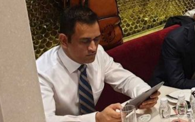 MS Dhoni