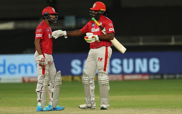 KL Rahul and Chris Gayle