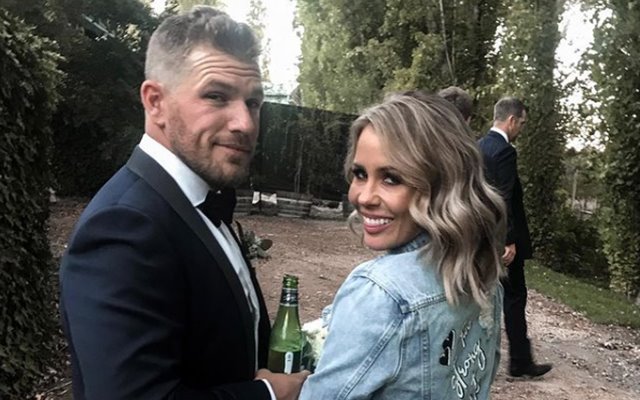 Aaron Finch and his wife Amy receive threats after ...