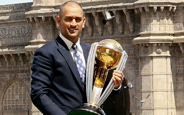 When MS Dhoni ‘shaved off his head’ and pleasantly