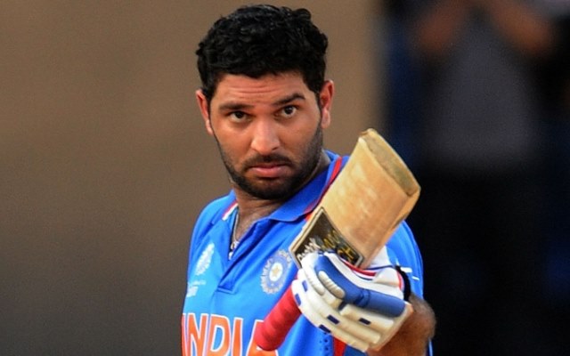 Yuvraj Singh - Piala Dunia FIFA 2011 vs Hindia Barat