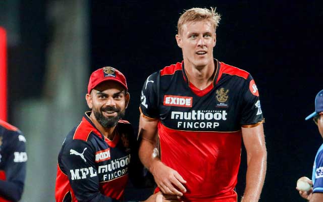 Virat Kohli and Kyle Jamieson