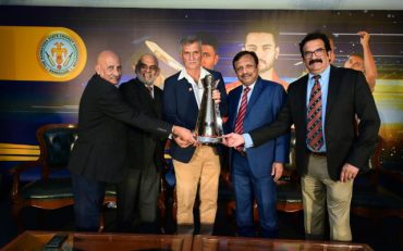 Roger Binny in Maharaja Trophy Launch